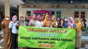 Giat Pelayanan KB Gratis Implan dan IUD di Puskesmas Pagerwojo Sukses