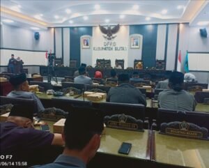 Jawaban Bupati Blitar Soal Rendahnya PAD yang Disoroti Fraksi PDIP ini