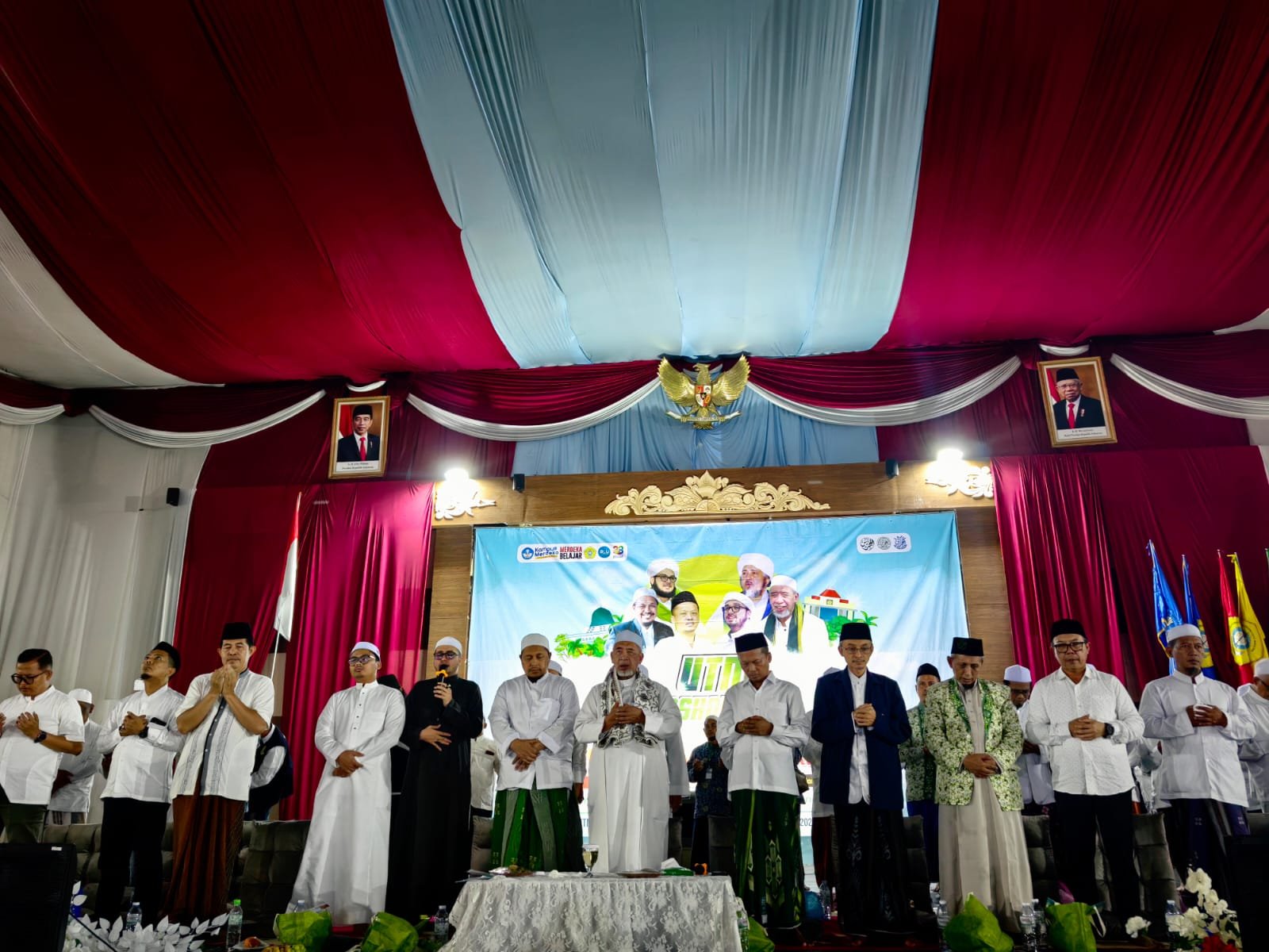 Enam Keutamaan dan Faedah Dzikirulloh Menurut Abi KH. M. Ihya Ulumiddin