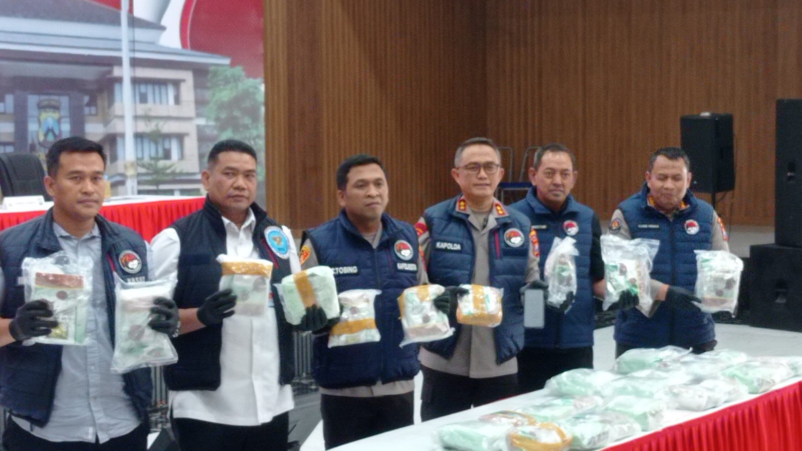Polresta Sidoarjo Ringkus Pengedar Sabu Jaringan Internasional dengan BB 30 Kg