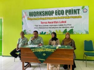 SMP Negeri 1 Karangrejo Adakan Workshop Eco Print untuk Lestarikan Kearifan Lokal