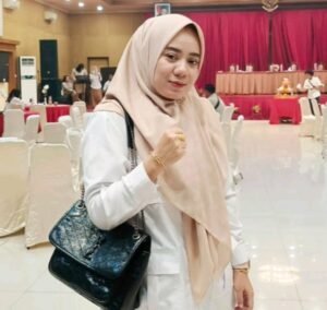 Esti Nugraheni Loyalitas Gerindra Blitar: Kesejahteraan Rakyat Utama