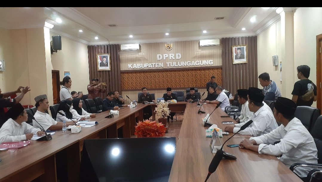 Ketua DPRD Tulungagung Dukung Percepatan Penuntasan Guru P1