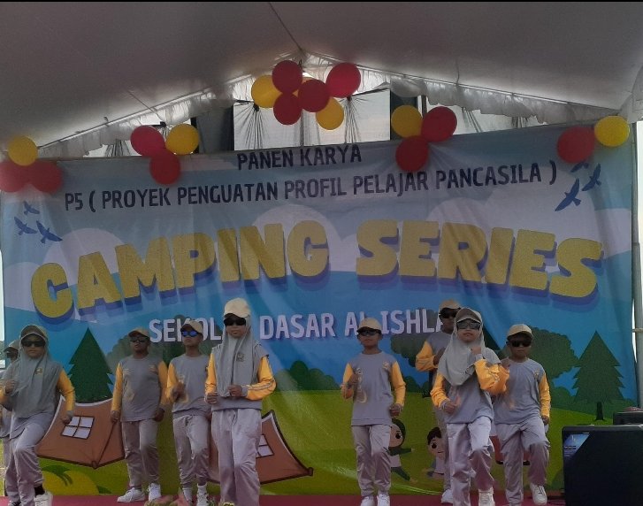 SD Al Ishlah Gelar Panen Karya P5 Camping Series dan Lomba Senam Sehat