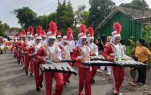 Antusiasme Pawai Ta’aruf di SDN 1 Moyoketen Sambut Ramadhan dengan Semangat Kebersamaan