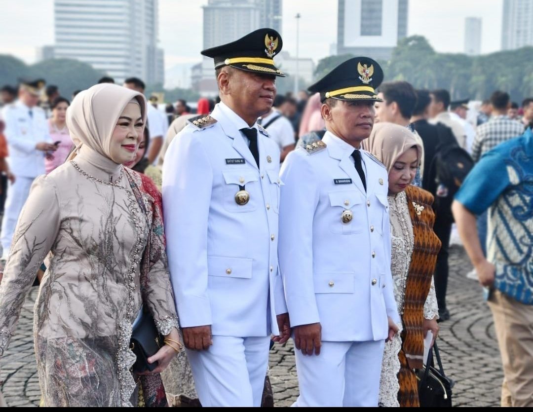 Presiden Prabowo Subianto Melantik Bupati dan Wakil Bupati Tulungagung di Istana Merdeka