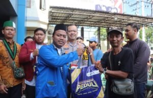 Kapolres Tulungagung dan Aliansi Mahasiswa Gelar Baksos Sambut Ramadan 1446 H