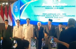 Sertijab dan Rapat Paripurna DPRD Tulungagung Penyampaian Visi -Misi Bupati Tulungagung 2025-2030
