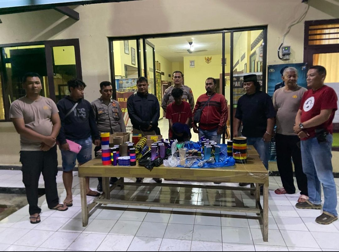 Polisi Tangkap Pemuda Pembuat Petasan Ilegal di Tulungagung