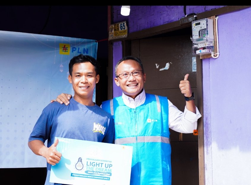 Berkah Ramadhan, PLN UIT JBT Nyalakan Listrik, Light Up The Dream