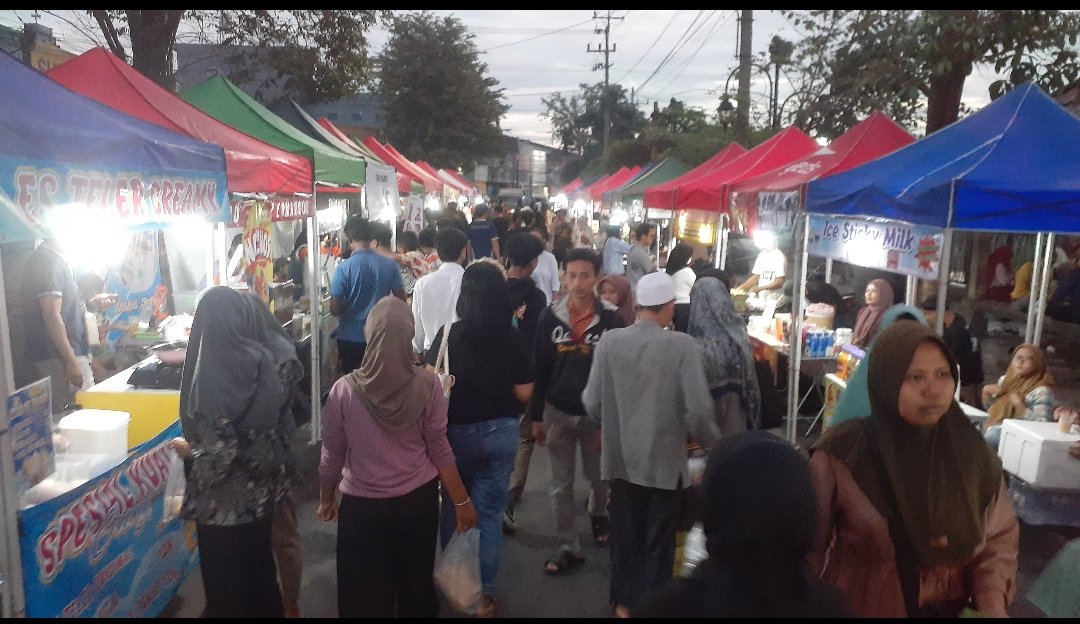 SAVANA Anjungan Ngrowo: Oase Takjil Nusantara yang Menghidupkan Ramadhan di Tulungagung