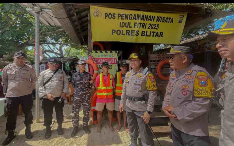 Kapolres Blitar Pastikan Keamanan dan Kelancaran Arus Balik di Objek Wisata