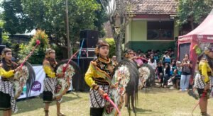 Semarak Dies Natalis ke-33, SMPN 5 Tulungagung Gaungkan Budi Pekerti dan Ukir Prestasi
