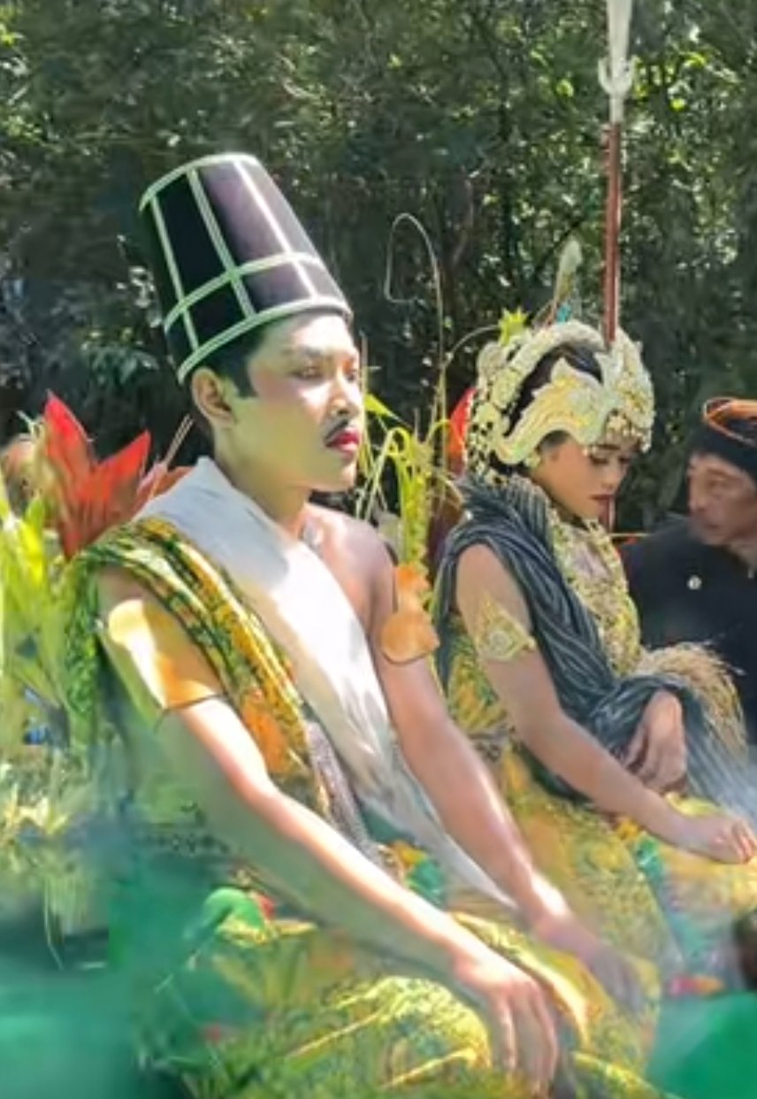Ulur-Ulur Telaga Buret, Untaian Syukur Membasuh Bumi Tulungagung di Jumat Legi