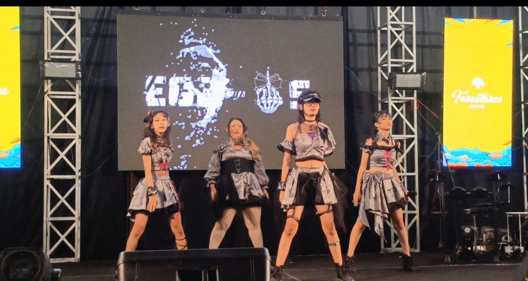 Demam Sakura’ Landa Tulungagung! Lautan ‘Wibu’ Tumpah Ruah di Festival Jepang 2025