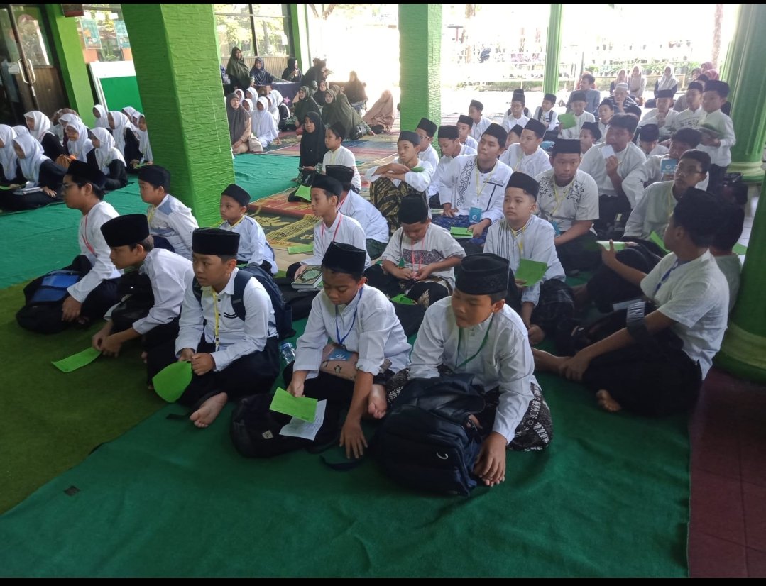Keren! 8 Bocah TK di Tulungagung Lulus Ujian Akhir Baca Al-Quran Metode Yanbu’a