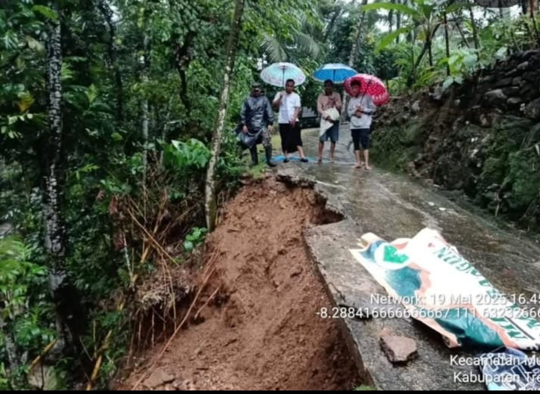Trenggalek Merintih, Longsor dan Banjir Mengoyak Rumah dan Hati
