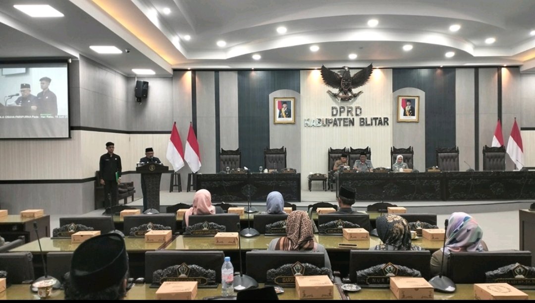 DPRD Gelar Paripurna Bahas Ranperda Pertanggungjawaban APBD 2024,Pemkab Blitar Jawab Pandangan Fraksi