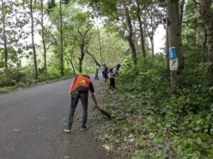 Dinas PUPR Tulungagung Tata Bahu Jalan Ruas Campurdarat–Pakisrejo