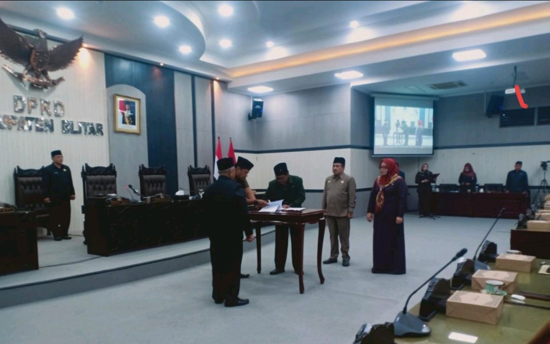 DPRD Blitar Sahkan Pertanggungjawaban APBD 2024, Banggar Sampaikan Sejumlah Catatan Kritis