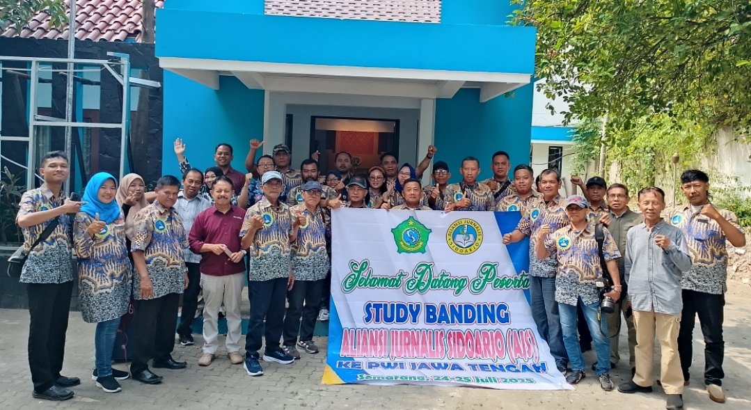 Diskominfo Sidoarjo Dukung AJS Studi Banding ke PWI Jateng, Gali Ilmu Jurnalistik dan Penguatan Organisasi