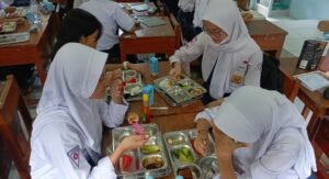 SMPN 1 Tulungagung Transformasi Makan Bergizi Gratis Jadi laboratorium Karakter