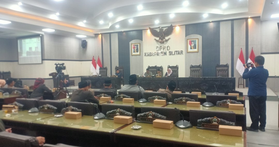 Rapat DPRD Blitar Batal, Pokir Mandek dan ‘Matahari Kembar’ Bikin Pemerintahan Tersendat