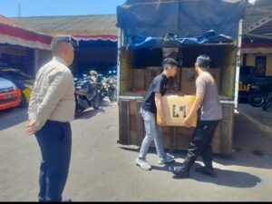 Polres Jember Ciduk Dua Warga Malang, Penyelundupan Ribuan Botol Arak Bali Digagalkan