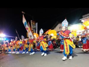 Desa Balerejo Menari di Irama Kebhinekaan, Tunjukkan Komitmen Persatuan dalam Pawai Budaya Kauman
