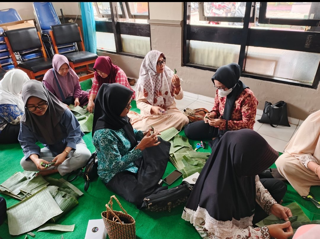 PKK Ngantru Gelar Pelatihan UMKM, Perempuan Didorong Mandiri dan Kreatif