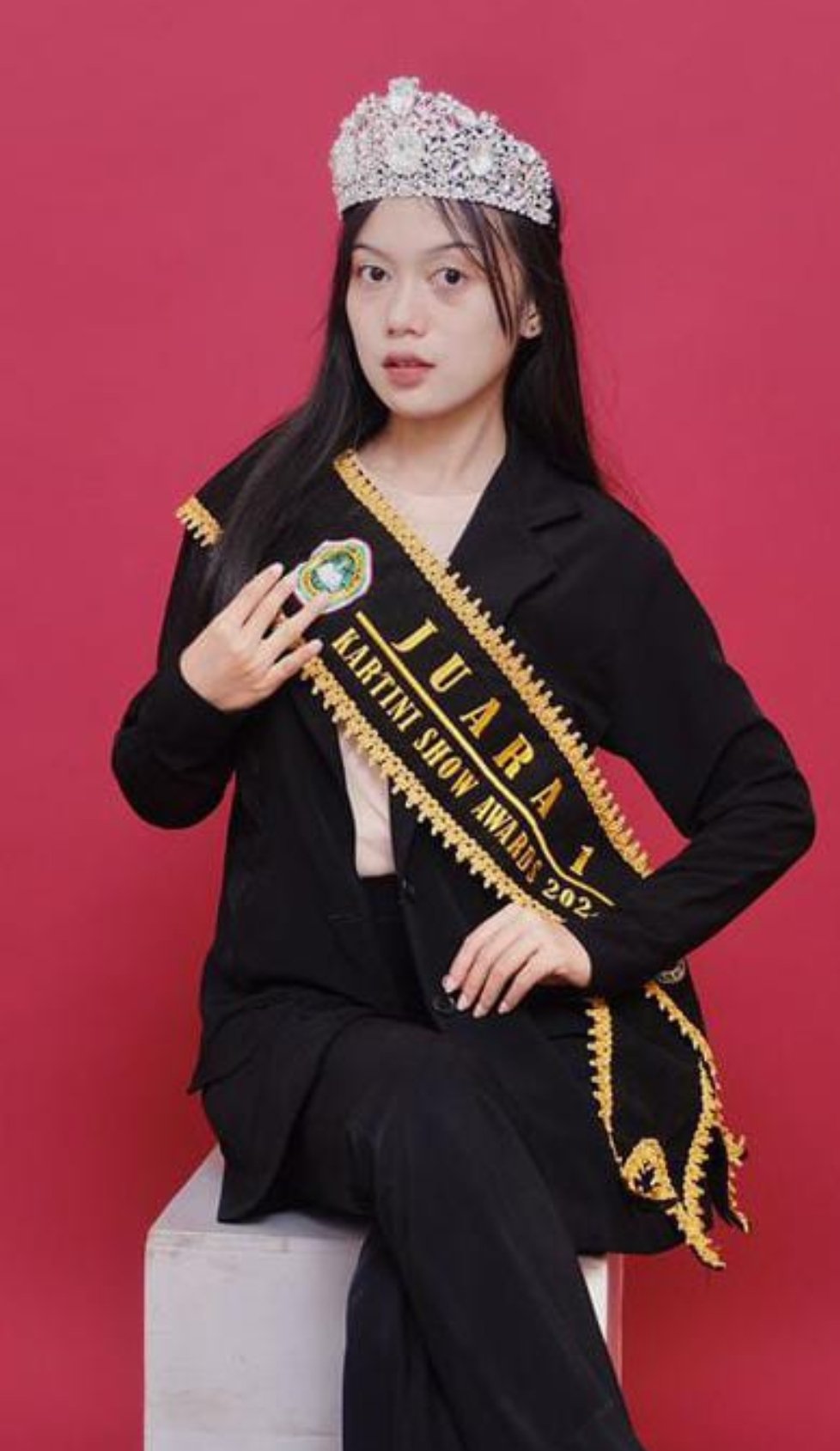Eka Fibri Mahasiswi Tulungagung Buktikan Dunia Akademik dan Modeling Bisa Sejalan