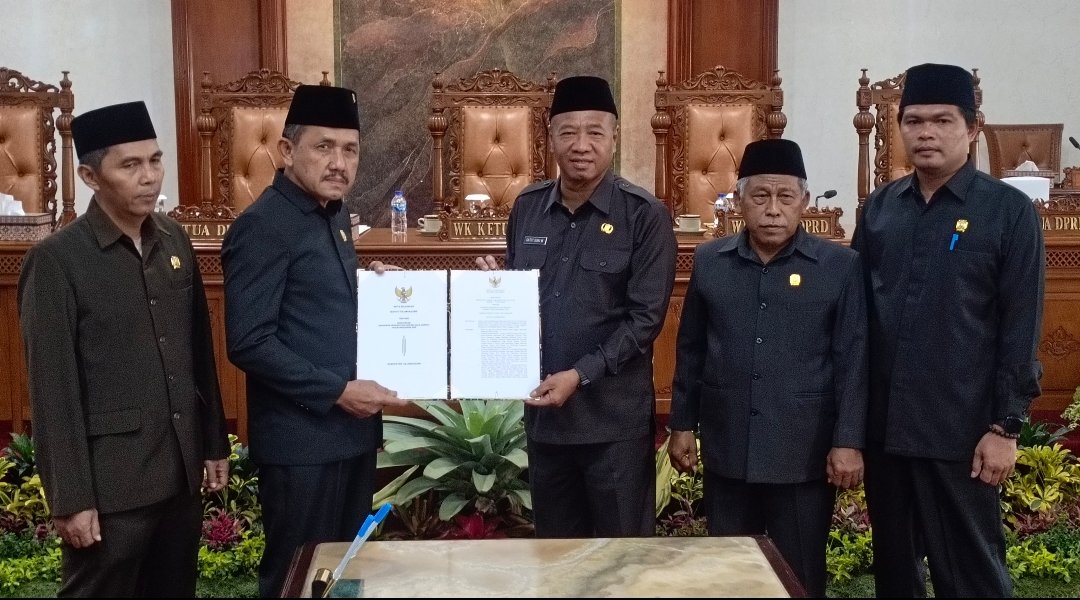 DPRD Tulungagung Tetapkan Empat Ranperda Inisiatif, APBD 2026 Defisit Rp150 Miliar