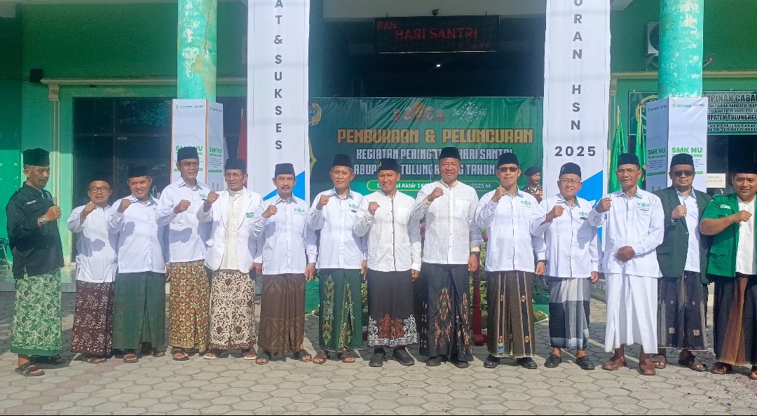 Santri Jadi Garda Pembangunan Daerah, Bupati Gatut Sunu Tekankan Sinergi Pesantren dan Pemerintah