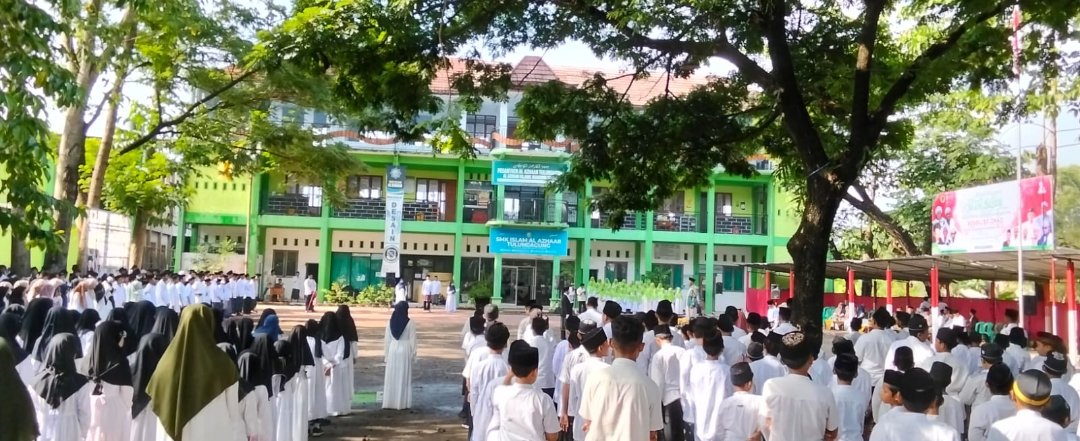 Saya Selamanya Santri, Al Azhaar Menjawab Zaman dengan Ilmu dan Khidmat