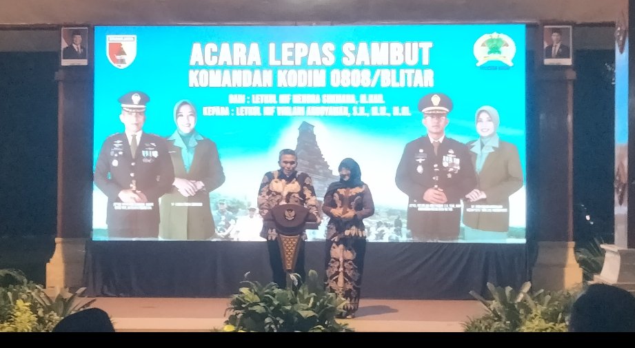 Bupati Rijanto Apresiasi Dedikasi Letkol Hendra Sukmana di Acara Pisah Sambut Dandim 0808/Blitar