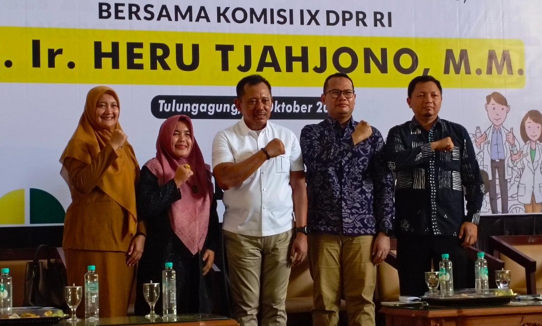 Reses Komisi IX DPR RI,  Edukasi Cerdas Gunakan Obat dan Pengawasan di Tulungagung