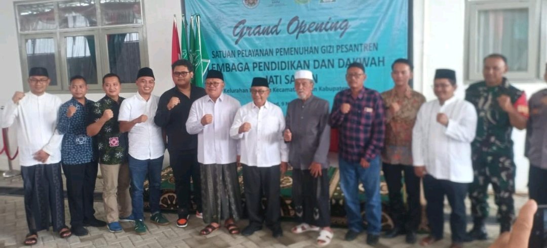 H. Ahmad Tamim Bersyukur: Program Makan Bergizi Gratis Resmi Hadir di Pondok Pesantren Jati Sanan