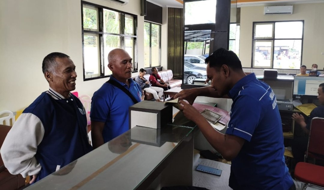 Satlantas Polres Blitar Kota Dekatkan Layanan Publik Lewat Program “Polantas Menyapa