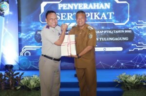 PBB-P2 Masih Bocor, Bupati Gatut Sunu Warning Camat–Kades: Jangan Tunggu Teguran