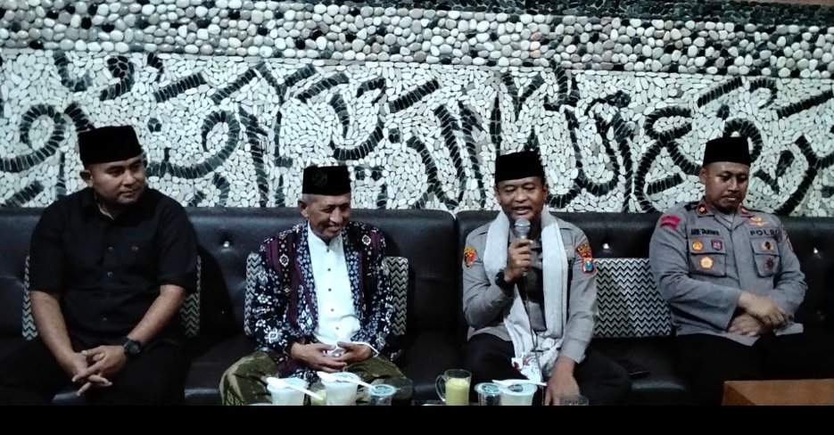 Awali Tugas, Kapolres Tulungagung Ikuti Istighosah di Pesantren Al Azhaar