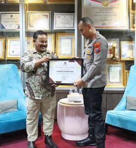 Kapolresta Malang Kota Terima Audiensi KPU, Polresta Diganjar Penghargaan Pemutakhiran Data Pemilih
