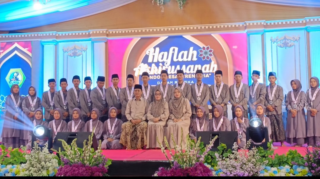 Haflah Akhirussanah MIA, Ulama Tekankan Santri Moderat dan Adaptif di Era Digital