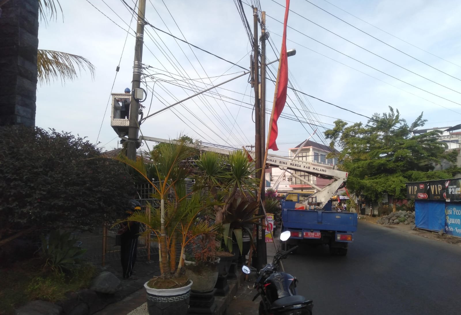 Pemkab Malang Gas Perbaikan PJU di Jalur Strategis Jelang Arus Mudik