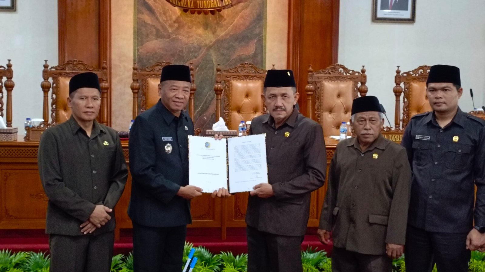 LKPJ 2025 Diserahkan, DPRD Tulungagung Gaspol 38 Ranperda untuk Masa Depan Daerah