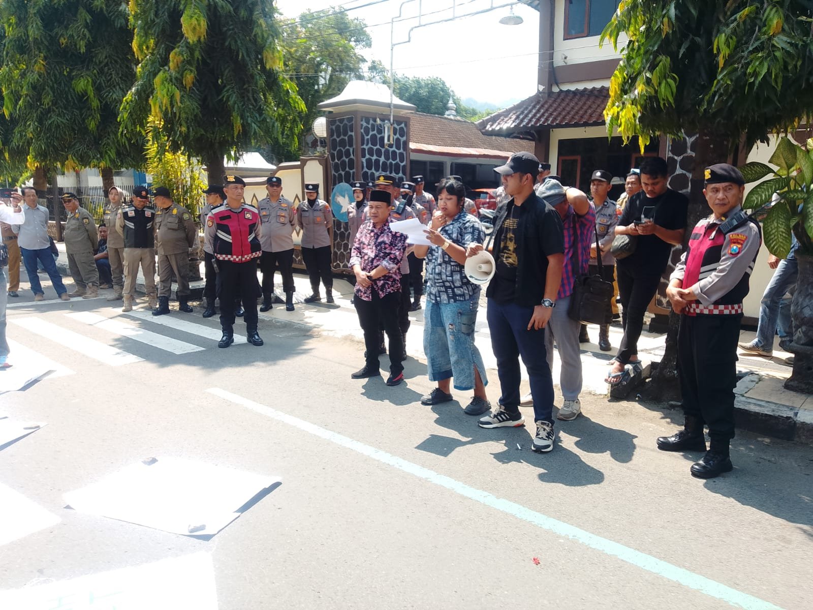 GMNI Trenggalek Demo, Kritik Aturan TNI–Polri Dinilai Ancam Demokrasi