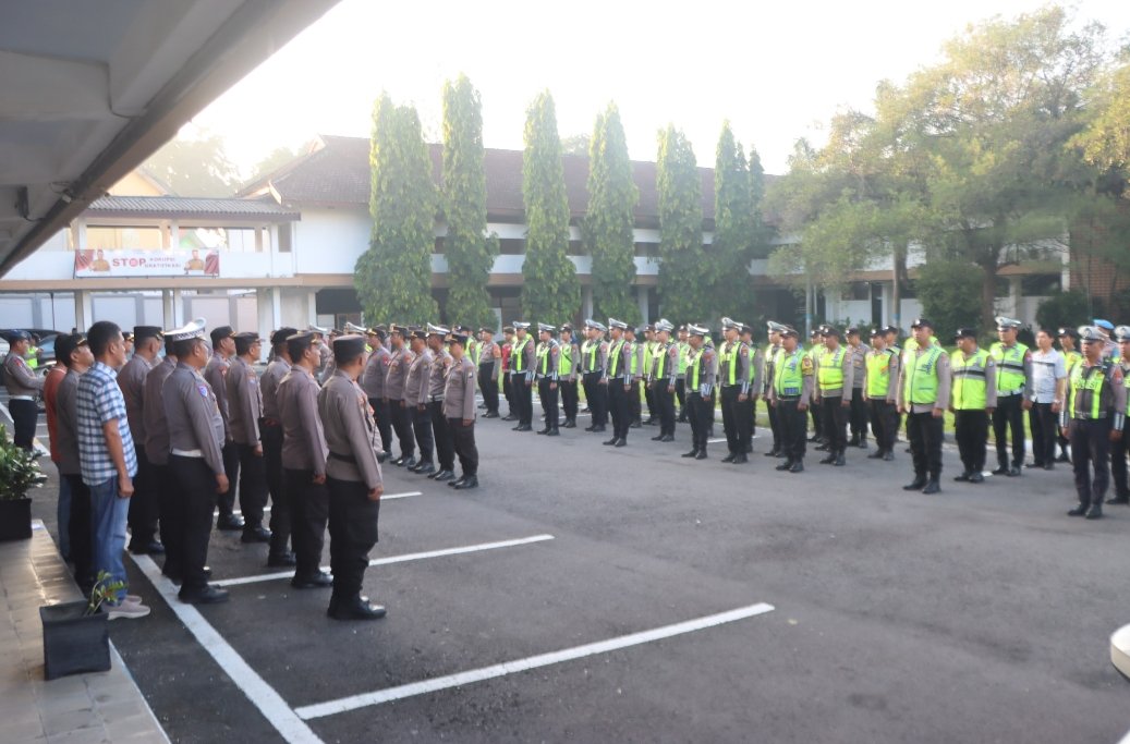 Polres Blitar Kota Kerahkan 281 Personel Amankan Halal Bihalal Perguruan Silat