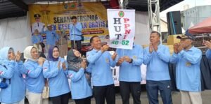 Plt Bupati Ahmad Baharudin dan PPNI Tulungagung Kampanyekan Hidup Sehat di HUT ke-52 PPNI