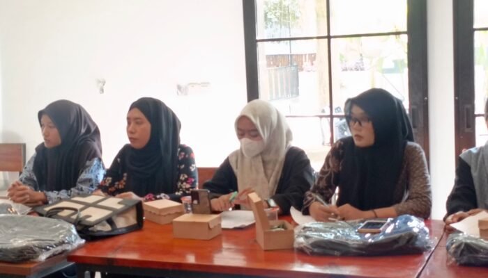 Bimtek DinkopUM Tulungagung Bekali Wirausaha Muda Hadapi Era Digital