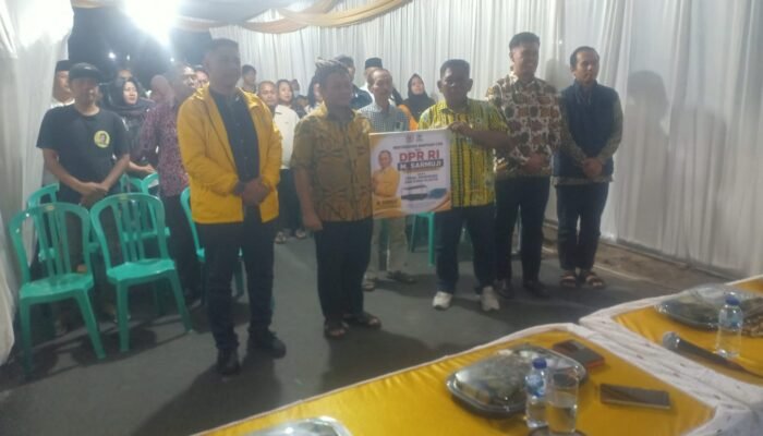 Jairi Irawan Dorong Cek Kesehatan Gratis dan UMKM, Sarmuji Tekankan Kekompakan Bangun Kota Blitar.