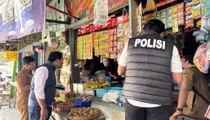 Polres Blitar Kota Awasi Beras, Pastikan Harga Sesuai HET